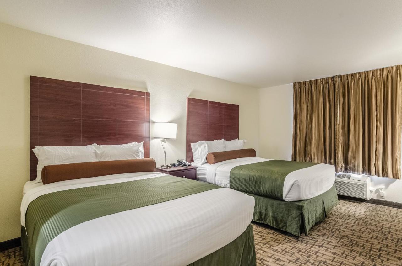 Cobblestone Inn & Suites - Bridgeport Экстерьер фото